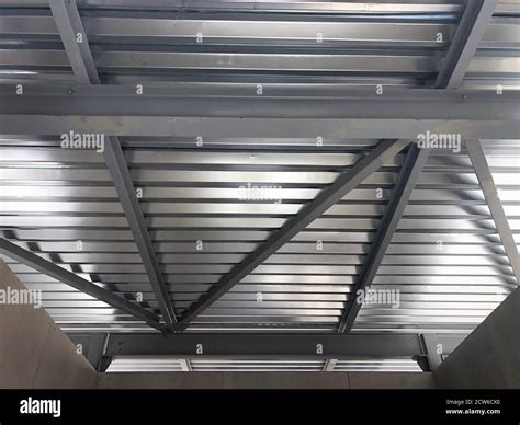 boxing in steel girders|designing a steel girder beam.